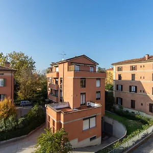 palazzo-pedretti-halldis-apartments.emilia-romagnahotels.net/